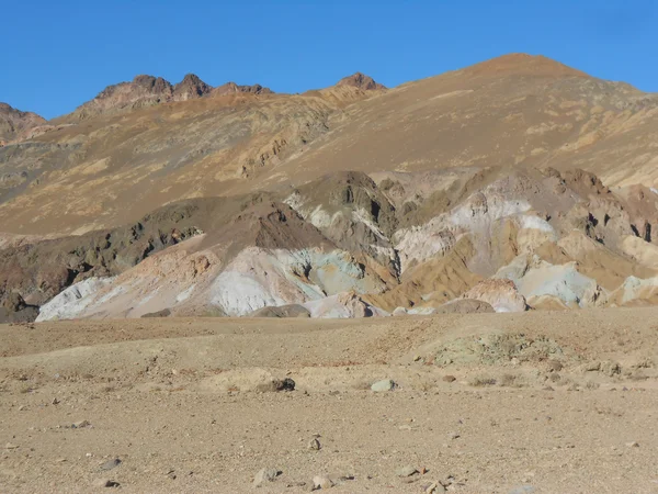 Konstnärer enhet i death valley — Stockfoto