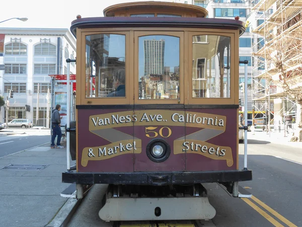 Mașină de cablu în San Francisco — Fotografie, imagine de stoc