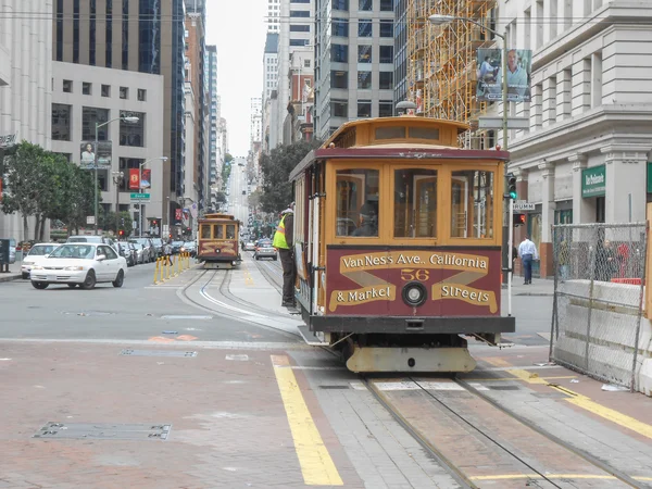 San Francisco 'da kablolu araba. — Stok fotoğraf