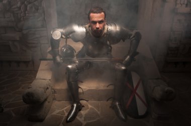 knight portresi