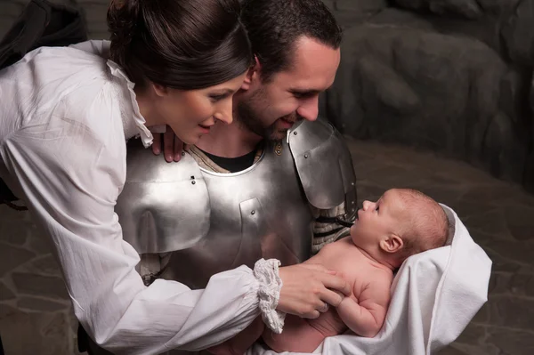 Feliz familia medieval — Foto de Stock