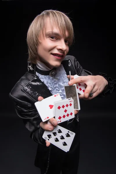 Consummate mastery of magician — Stock Photo, Image