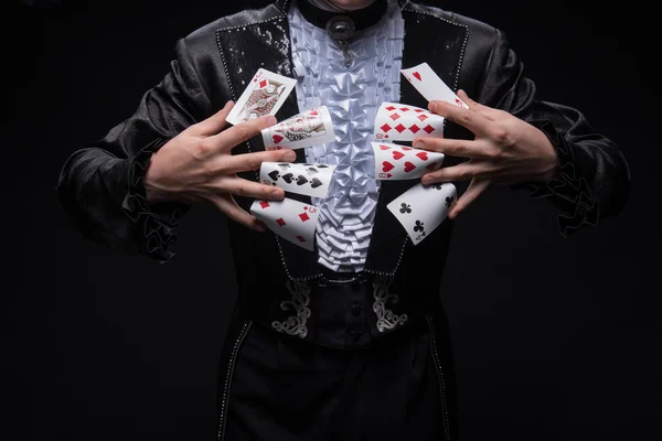 Consummate mastery of magician — Stock Photo, Image