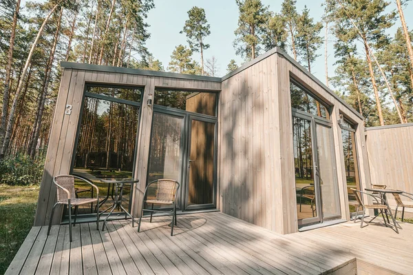 Picture of a wooden building in the forest — стоковое фото