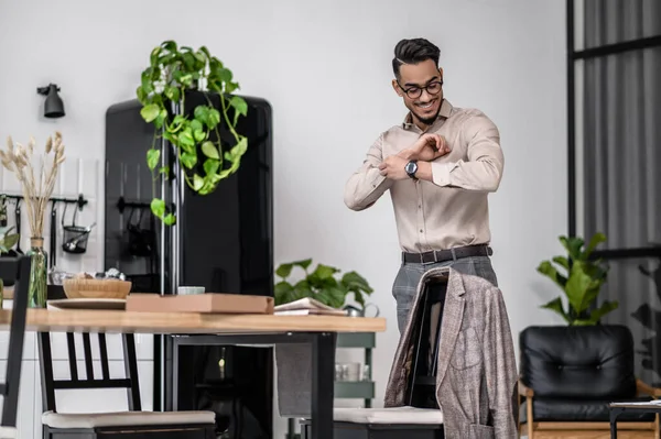 Preparing Elegant Young Adult Man Standing Home Table Touching Shirt — Stock fotografie