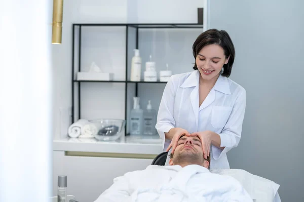 Face Care Young Male Client Having Face Massage Professional Salon — Foto de Stock