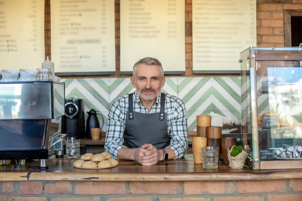 Cafe Barista Standing Counter Cafe — Foto Stock