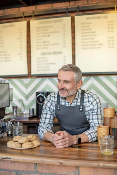 Cafe Barista Standing Counter Cafe — Stok fotoğraf