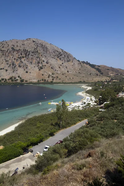 Lago Kournas em Creta — Fotografia de Stock