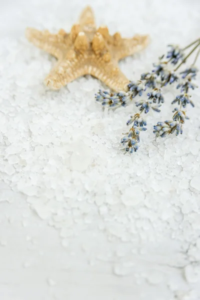 Spa, doftande sea salt, selektiv fokus — Stockfoto