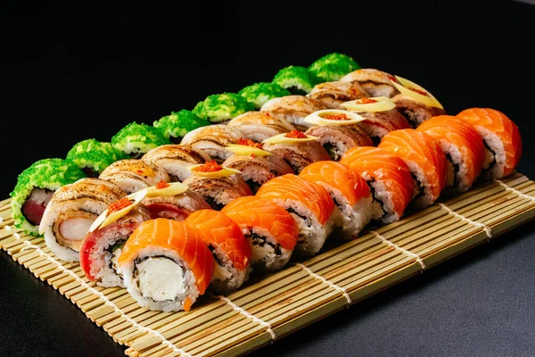 Sushi Ingesteld Bamboe Mat — Stockfoto