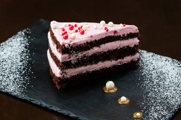 Chocolate Cake Slice Icing — Stockfoto