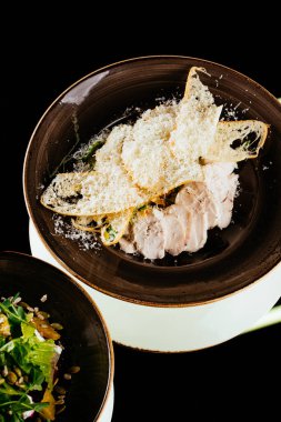 Lezzetli Asya yemeklerinin yakın görüntüsü