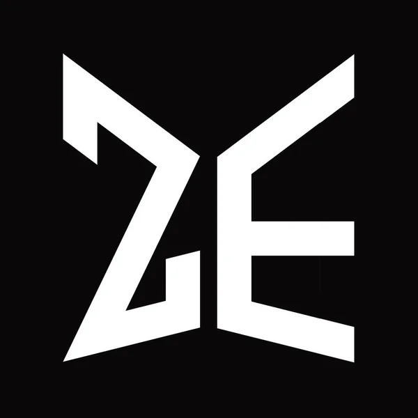Ze标志图案模板 镜面形状 隔离在黑色背景上 — 图库照片