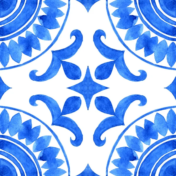 Portekiz azulejo fayansı. Mavi ve beyaz, kusursuz bir desen. Elle boyanmış suluboya resim. Duvar kağıdı, web arkaplanı, baskı, yüzey dokusu için