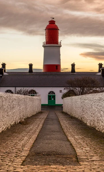 Cobbled Path Red White Striped Meter Tall Souter Lighthouse Marsden — стоковое фото