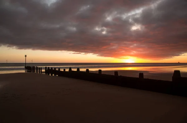 Sunrise Start Day Blyth Beach Northumberland Mary Lighthouse Distance — Foto Stock