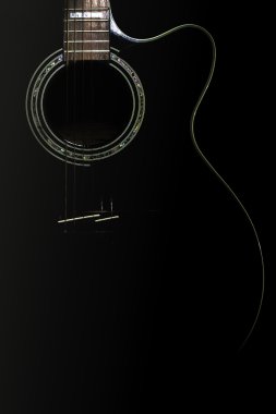 gövde siyah gitar