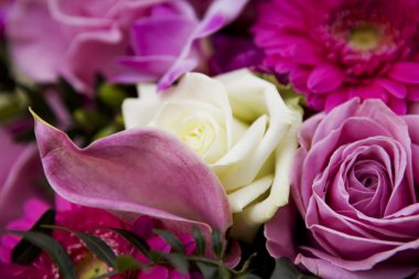 Güzel düğün buket gül