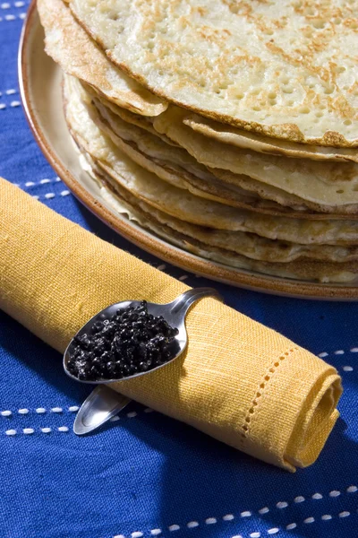 Pancakes and caviar — Stock Photo, Image