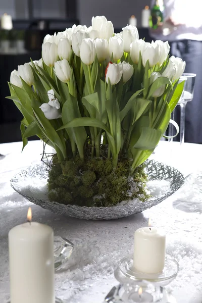 Eettafel voor Valentijnsdag — Stockfoto