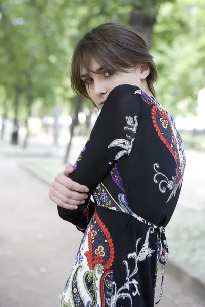 Portrait of young girl — Stock Photo, Image