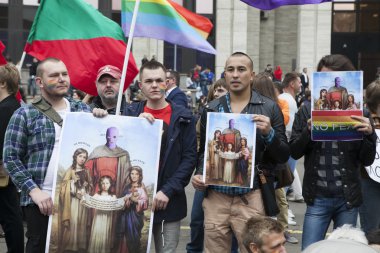poster ve kutsal kişilerin resmi imge-in kedi isyan ile Protestan tutar