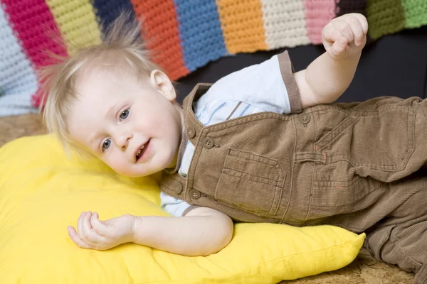 Pequeño niño —  Fotos de Stock