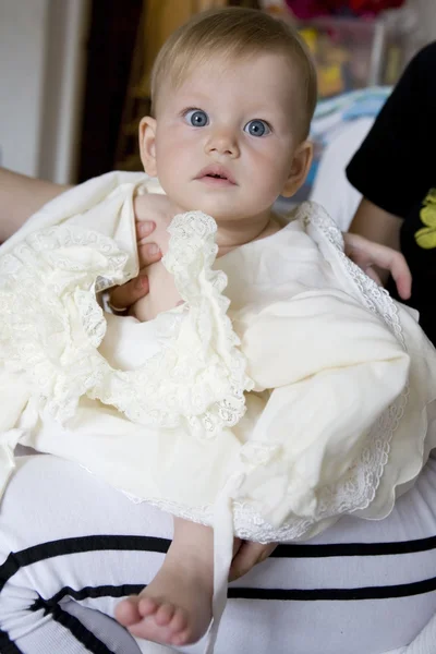 Petite fille avec mère — Photo