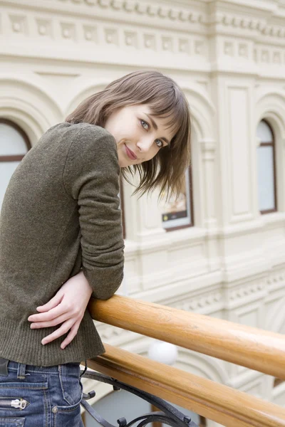 Portait of young woman doing shoping in the shop — Stock Photo, Image