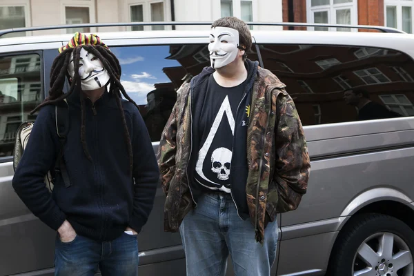 Manifestantes de Londres marchan contra corrupción gubernamental mundial — Foto de Stock