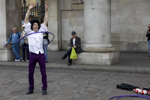 Street entertainer in Covent Garden Market — Stock Photo, Image