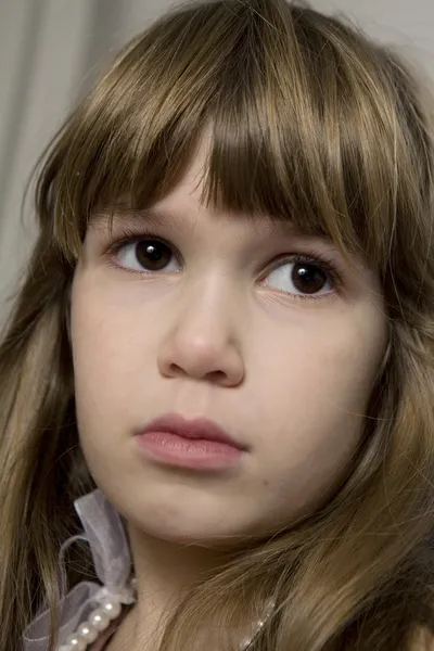 Detailní portrét mladé dívky, smutný — Stock fotografie