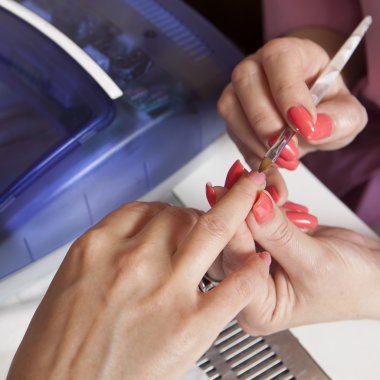 manikürcü çalışma