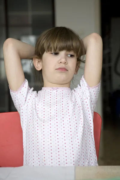 Menina fazer lição de casa . — Fotografia de Stock