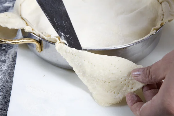 Preparing easter pie with spinach — Stock Photo, Image