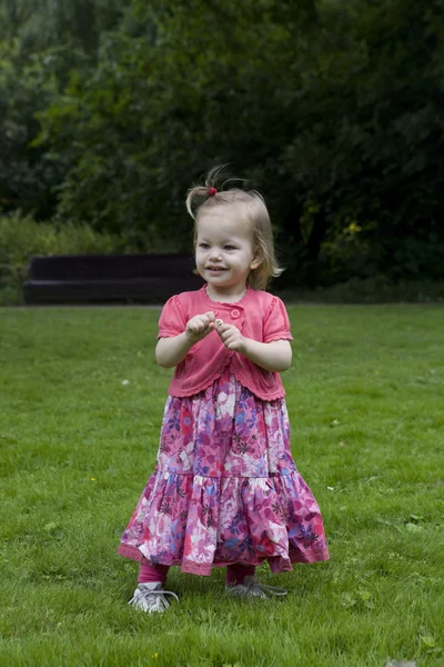 Mały słodkie dziewczyna — Zdjęcie stockowe