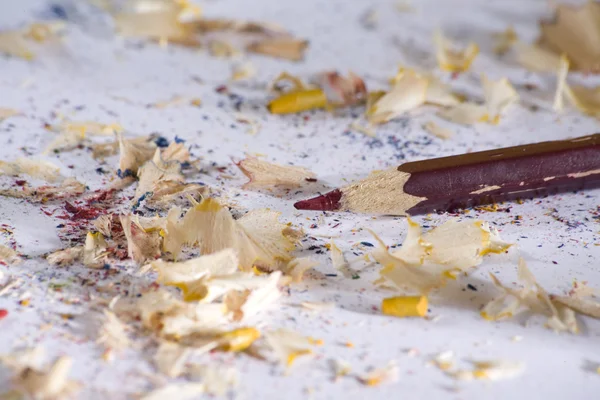 To sharpen a pencil — Stock Photo, Image