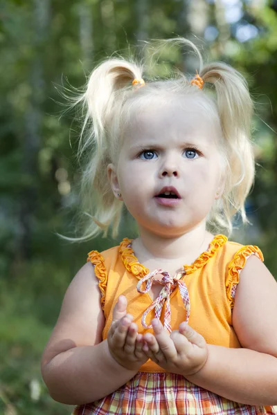 Portret van faunny meisje — Stockfoto