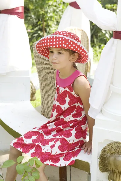 Little cute girl  sitting on restaurant — Stock Photo, Image