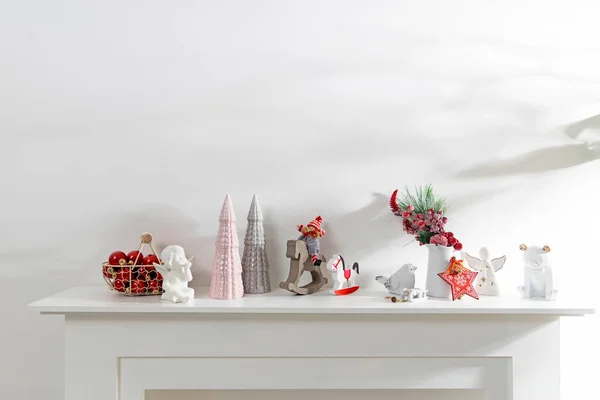 Noel Için Apartmanın Içini Dekore Ettim Oyulmuş Tahta Figürlerden Oluşan — Stok fotoğraf