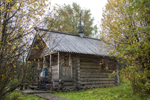 Karelia Rusia Septiembre 2021 Una Pequeña Capilla Reciente Construcción San —  Fotos de Stock