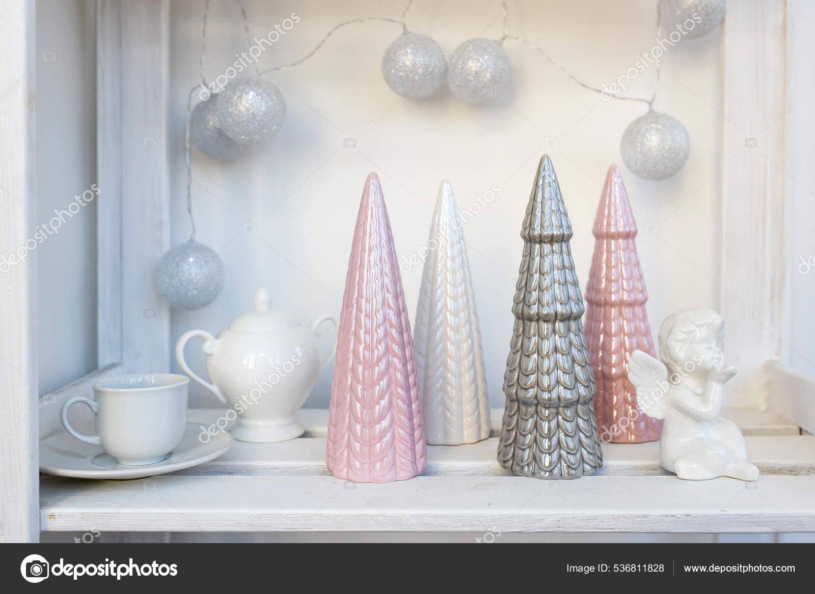 Christmas Tree Ceramic, Decorations Balls