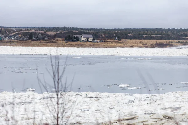 Varzuga, Kola Peninsula. Old Pomeranian village of Varzuga in cloudy autumn day