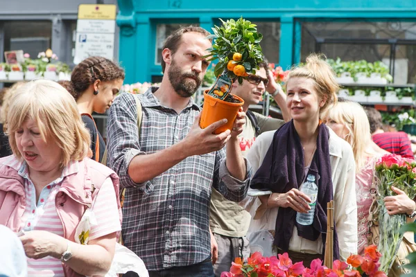 London England September 2019 People Visit Flower Market Columbia Road — Stock Photo, Image