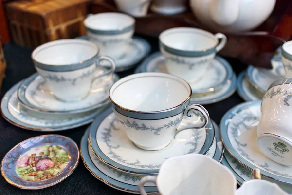 London July 2020 Century Old Blue Tea Set Roses Spitalfields — Stock Photo, Image