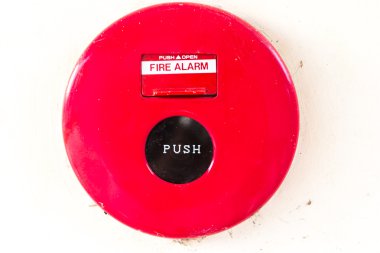 Duvardaki kirli yangın alarm 