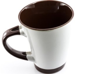 bir kolu ile beyaz kahve fincan izole