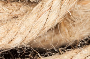 bir deniz olarak eski bir yıpranmış Tekne ipi Close-Up 