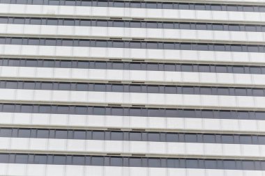 Arkaplan için ofis binasının pencereleri